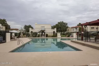 Photo #4: 6745293 Listing 