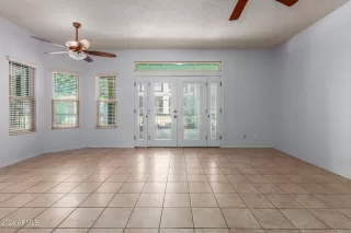 Photo #5: 6745363 Listing