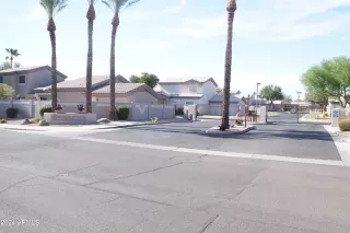 Photo #3: 6745381 Listing