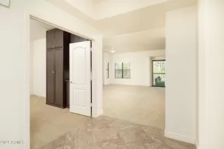 Photo #5: 6745881 Listing