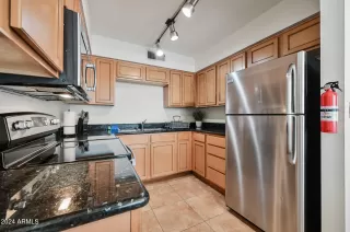 Photo #4: 6745950 Listing