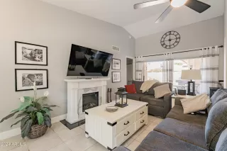 Photo #3: 6746068 Listing 