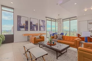 Photo #1: 6746141 Listing 