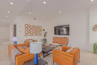 Photo #3: 6746141 Listing 