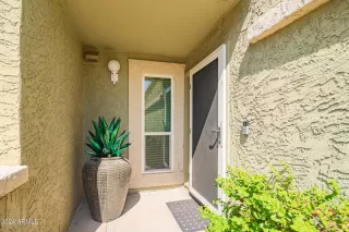 Photo #1: 6746169 Listing