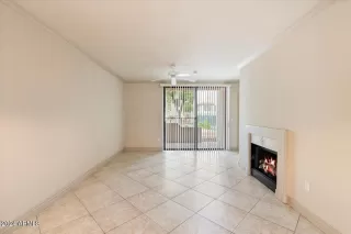 Photo #3: 6746428 Listing 