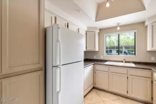 Photo #5: 6746428 Listing 