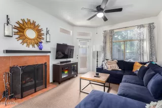 Photo #3: 6746539 Listing