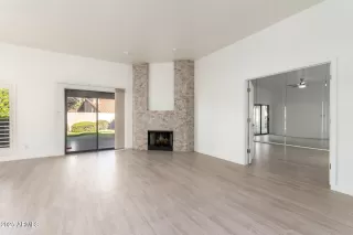 Photo #6: 6747020 Listing 