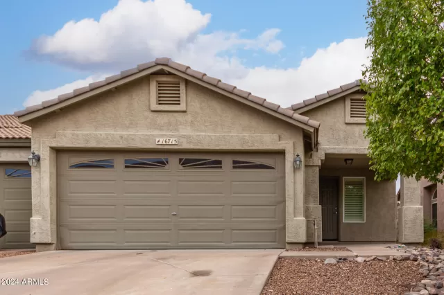 MLS: 6747114 Condo For Sale