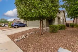 Photo #2: 6747114 Listing 