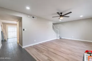 Photo #4: 6747299 Listing 