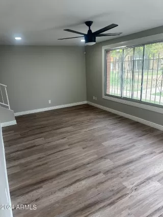 Photo #5: 6747299 Listing 