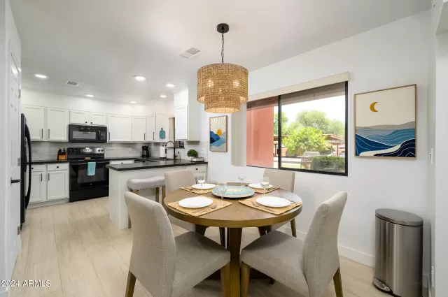 MLS: 6747325 Condo For Sale