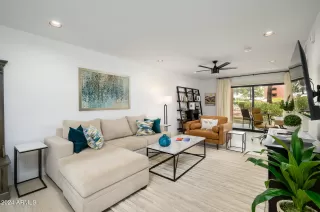 Photo #1: 6747325 Listing 