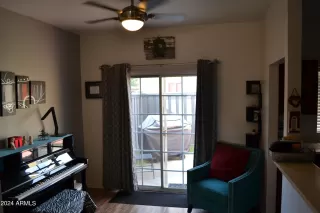 Photo #4: 6747510 Listing