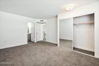 Photo #2: 6747752 Listing 