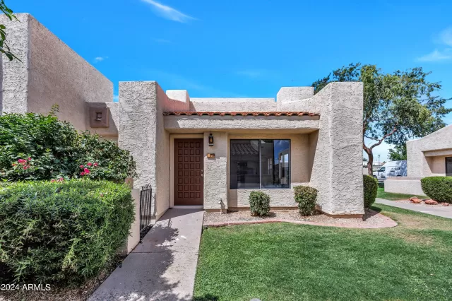 MLS: 6747804 Condo For Sale