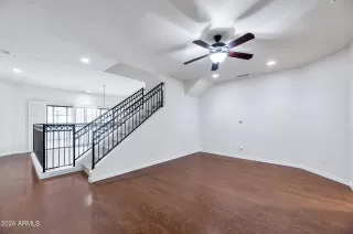 Photo #4: 6748013 Listing