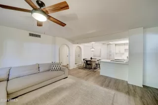 Photo #1: 6748360 Listing 