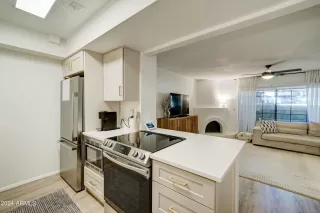 Photo #4: 6748360 Listing 