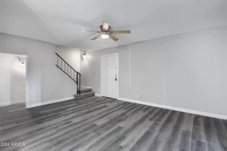 Photo #5: 6748777 Listing 