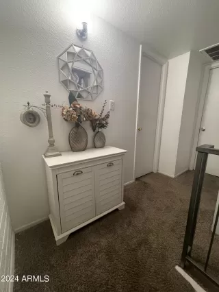 Photo #4: 6748834 Listing