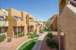 Photo #2: 6749030 Listing