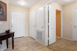 Photo #1: 6749305 Listing