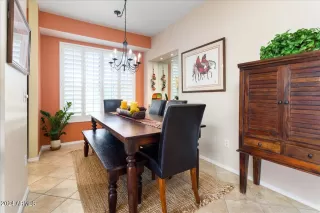 Photo #6: 6749305 Listing