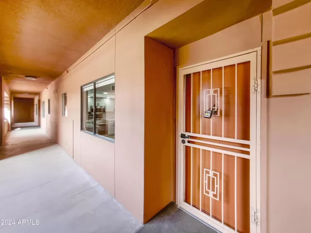 MLS: 6749319 Condo For Sale