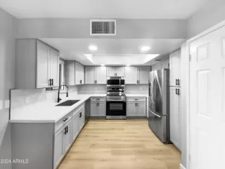 Photo #1: 6749319 Listing