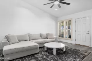 Photo #5: 6749344 Listing 