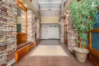 Photo #2: 6749577 Listing 