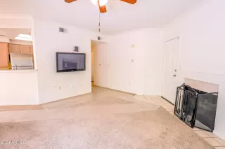 Photo #1: 6749685 Listing 