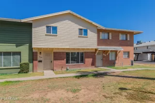 Photo #1: 6750047 Listing 