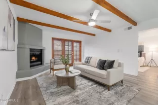 Photo #1: 6750305 Listing