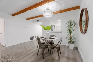 Photo #4: 6750305 Listing