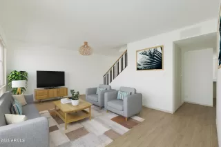 Photo #4: 6750340 Listing