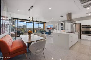 Photo #1: 6750381 Listing 