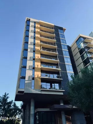 Photo #6: 6750381 Listing 