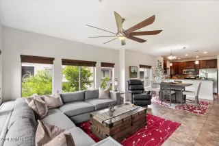 Photo #1: 6750490 Listing