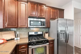 Photo #3: 6750490 Listing