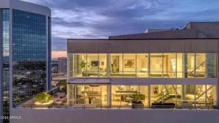 Photo #2: 6750533 Listing 