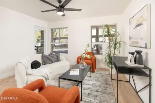 Photo #3: 6750654 Listing 