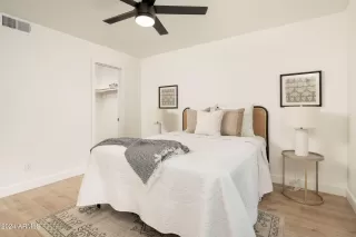 Photo #6: 6750654 Listing 