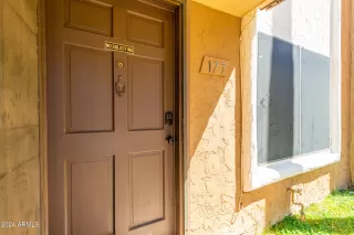 Photo #3: 6750687 Listing