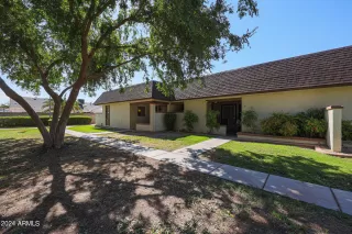 Photo #1: 6750767 Listing 