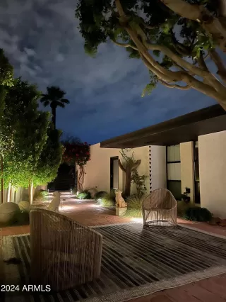 Photo #3: 6751005 Listing