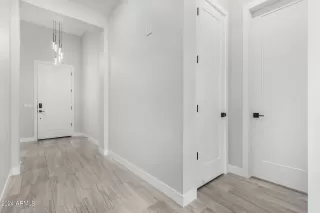 Photo #4: 6751017 Listing